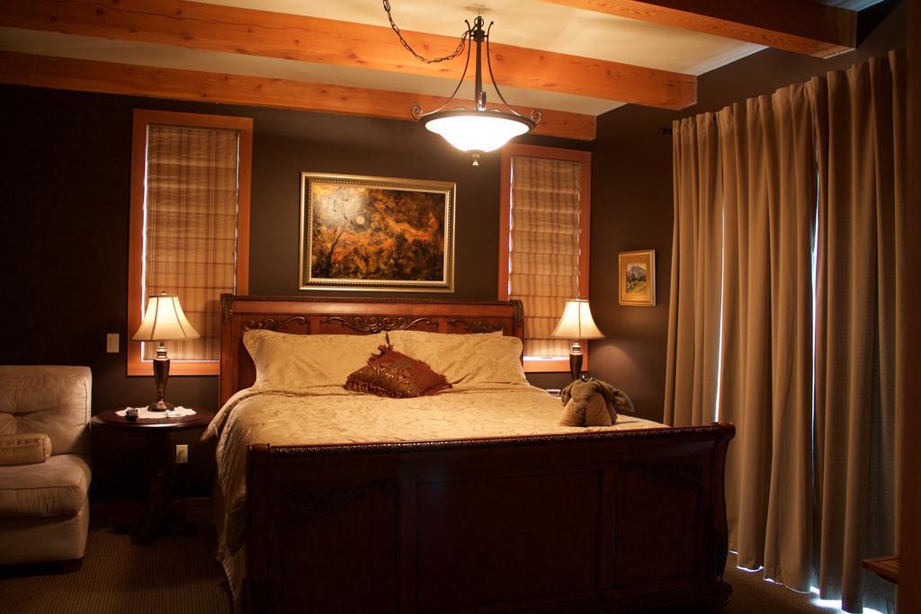 Windborne Bed & Breakfast Castlegar Habitación foto